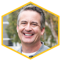 <strong>Simon Holmes</strong> - Businessman